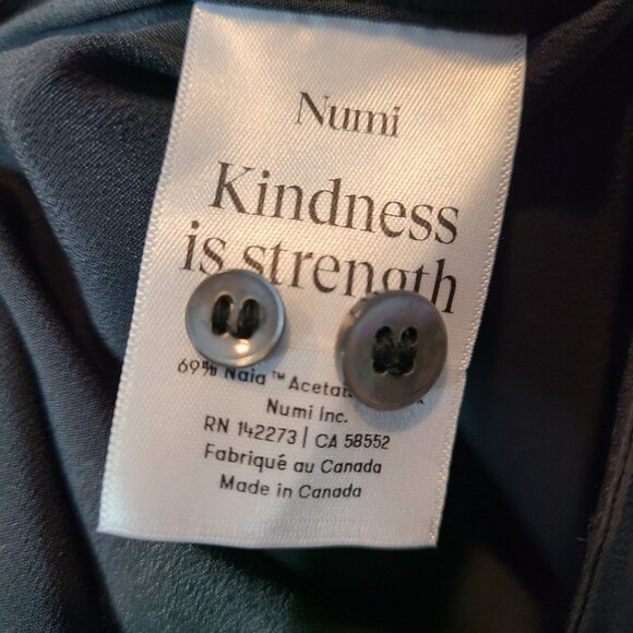 Numi The Simone Top Washable Silk Collared Black Minimalist Office New Old Money - Picture 9 of 11